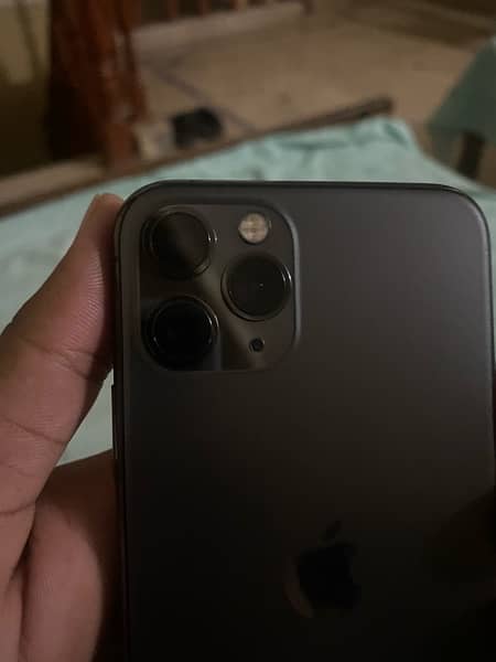 Iphone 11 pro 256 gb pta Approved 7