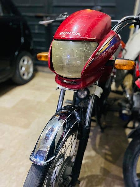 Honda CD100 3