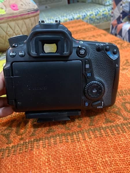 Canon 70D with 50mm lens | 18-55 STM Lens 2