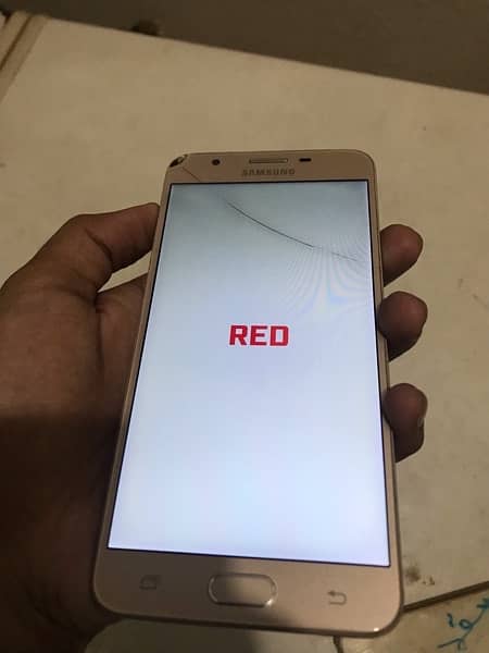 Samsung Galaxy J7 prime 3/16Gb 7