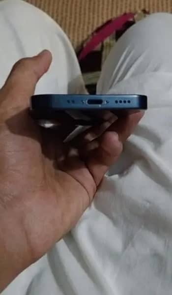 iphone 13 mini 3