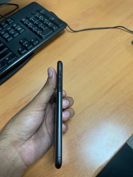 Iphone 11 Pro Max 64GB, Non PTA, Battery Replaced 6