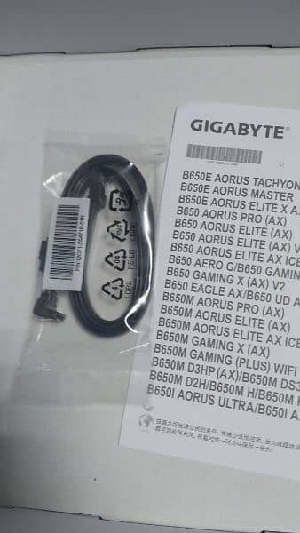 GIGABYTE B650M AORUS ELITE AX ICE 3