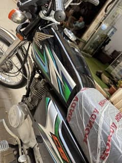 Honda CG 125 Model 2023 Like a New bike good condition buy an drive