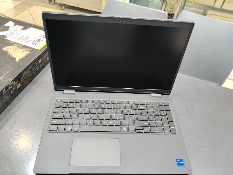 Dell latitude 3550 i7 13th generation new 16gb ram 256gb ssd 1