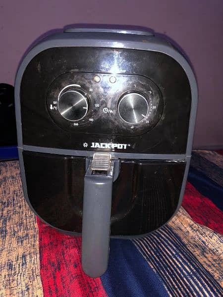 Air fryer Jackpot company with box 5