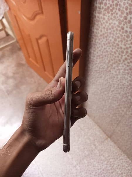 vivo x7 4/64 6