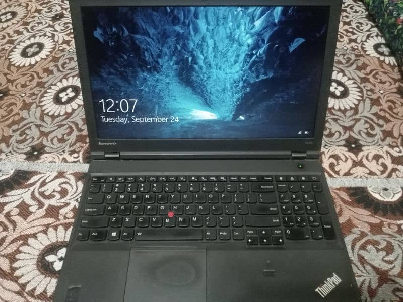 LAPTOP LENOVO I7 6TH GENERATION 8/512 1