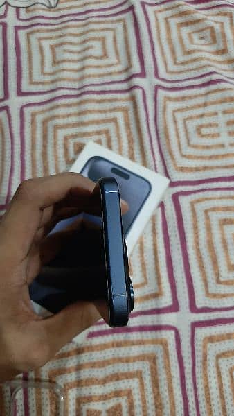 iphone 15 pro unlocked 2