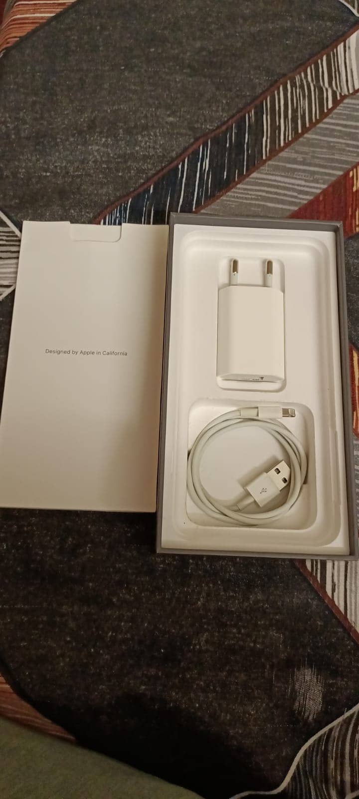 IPHONE 8 PLUS NON PTA APPROVE 64 GB COMPLETE BOX 2