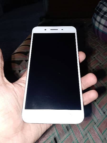 Vivo  mobile Y 66 ram 3 gp room 16 gp 3