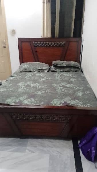 new bed queen size 1