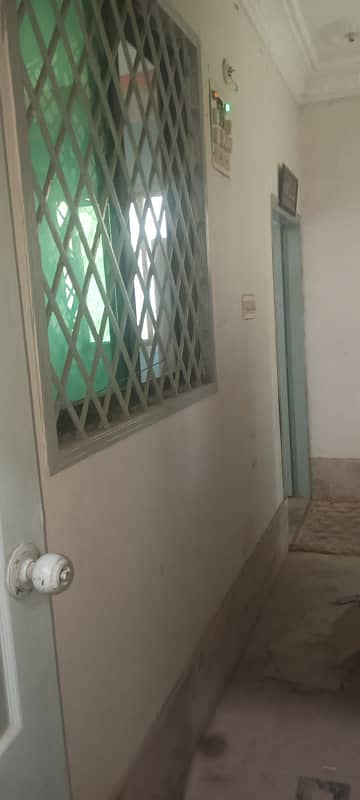 Allah wala town second floor for rent 4