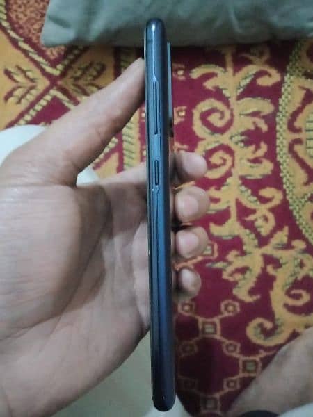 Samsung S20 FE USA Variant Non PTA 5