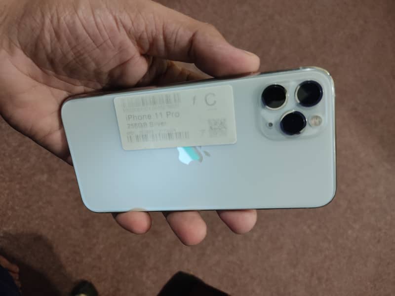 I want to sale my IPhone 11pro 256gb 4