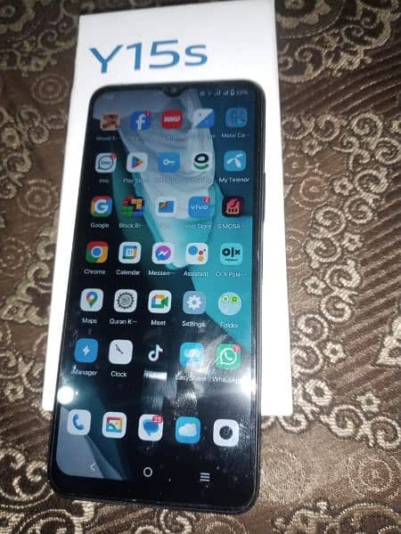 vivo y15s with box charger 2