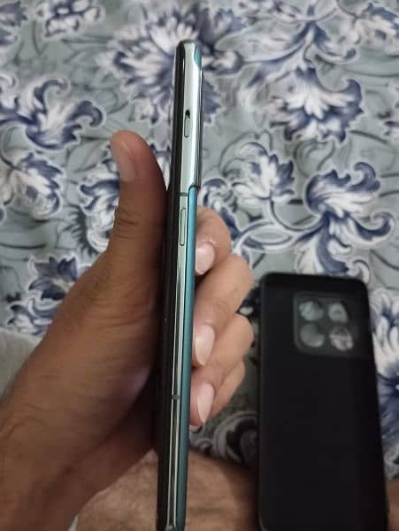 One Plus 10pro Golbal dual sim Non Pta 4