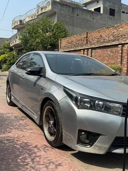 Toyota Corolla GLI 2015 3