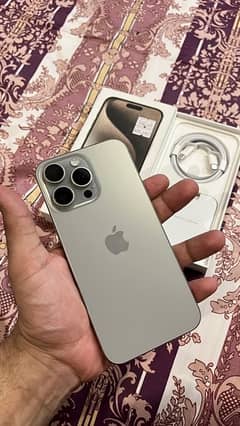 Iphone 15 Pro Max HK Natura Titanium ( Non pta )