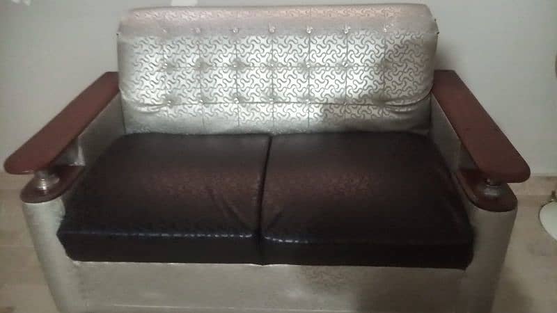 7 seater sofa set with centre table 6