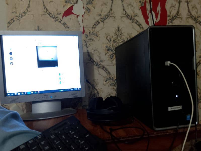 i5 4th gen gaming PC with monitor and 2gb graphic card 2