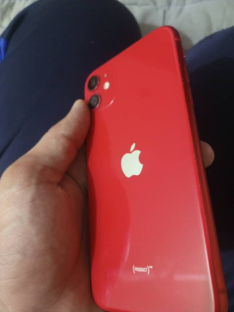 I phone 11 Urgent for sale add pura parhe 3