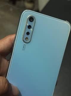 Vivo S1