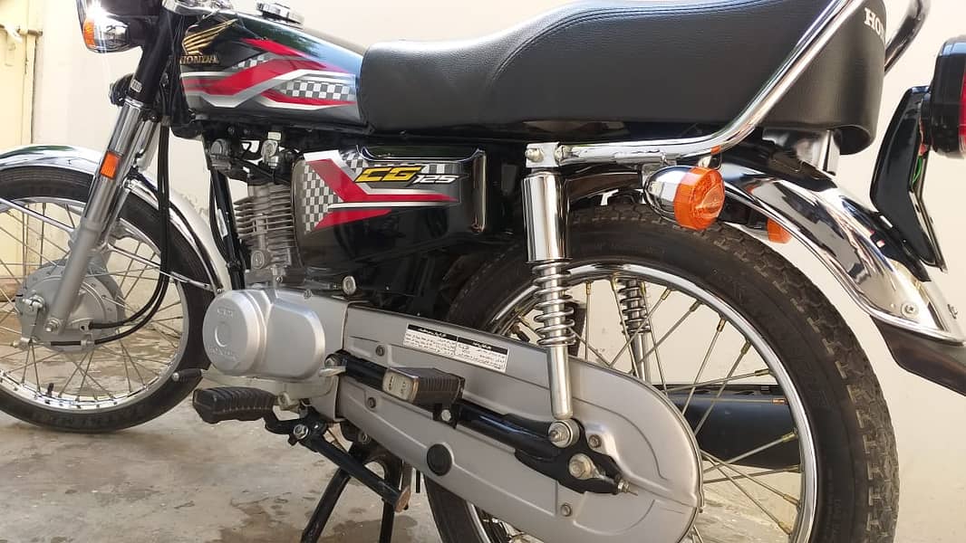 Honda CG 125 2024 8