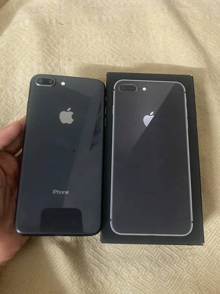 iphone8plus 64gb with box charger 2