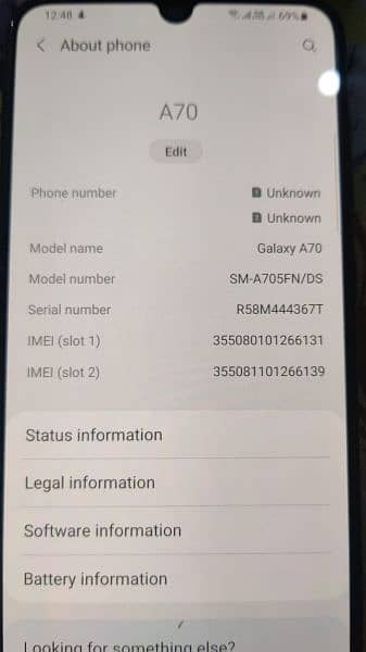 Samsung Galaxy A70 . 2