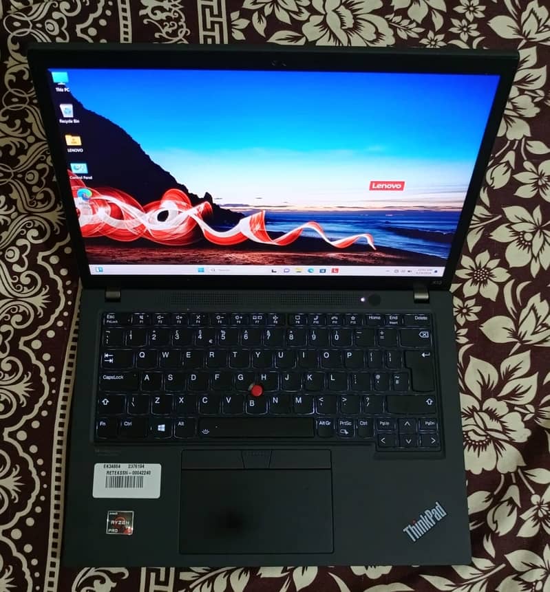 Lenovo x13 Ryzen 5 PRO 5650U 16MB cache 16GB 4266Mhz RAM 512GB NVME 14