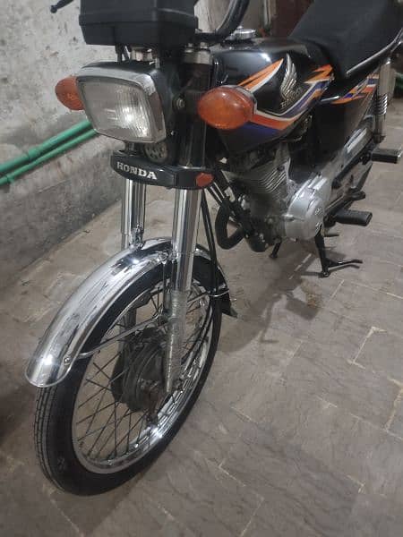 Honda 125 hyd no 10