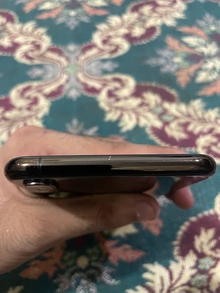 iPhone xs max 64gb non PTA 2