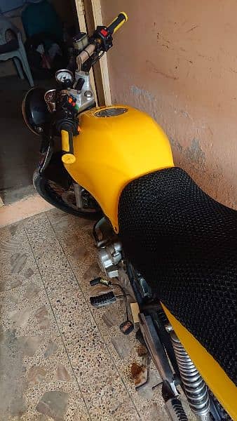 Ravi piaggio modified in good condition 2