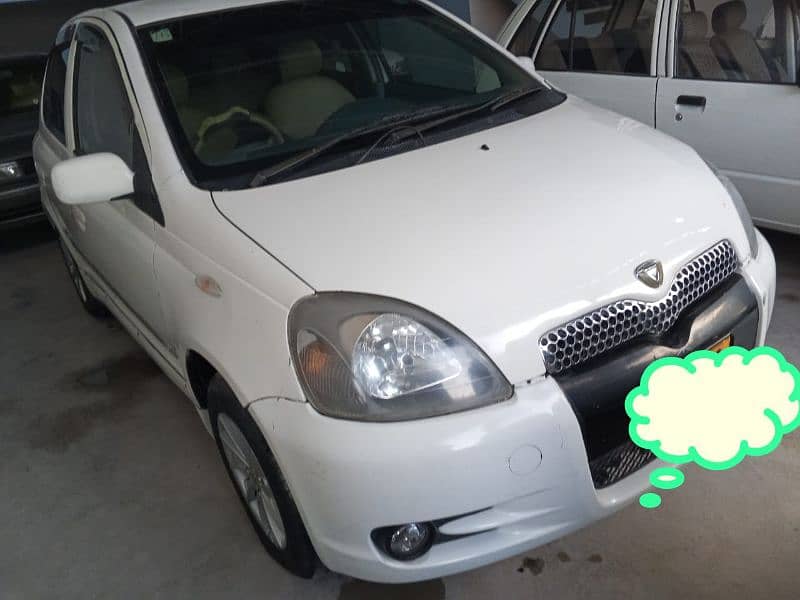 Toyota Vitz 2000 0