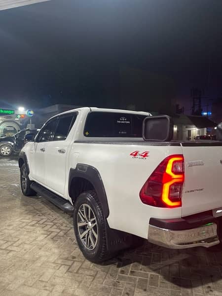 Toyota Hilux 2018 10/10 6