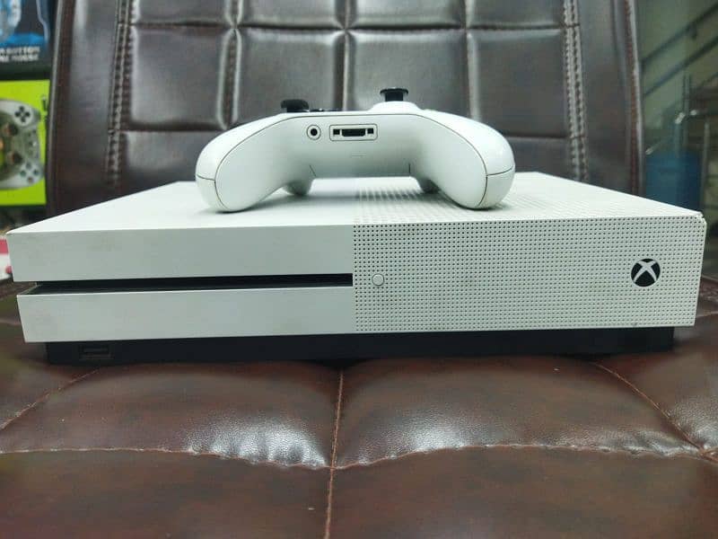 xbox one s 3