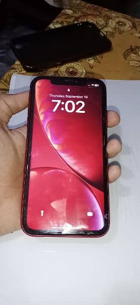 iphone XR non PTA back broken, front Ok 2