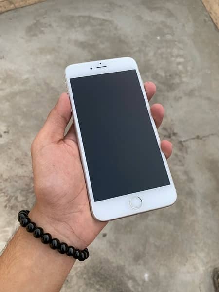 IPhone 6s plus 64gb PTA Approved 1