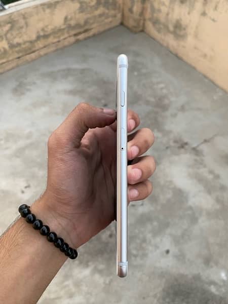 IPhone 6s plus 64gb PTA Approved 8