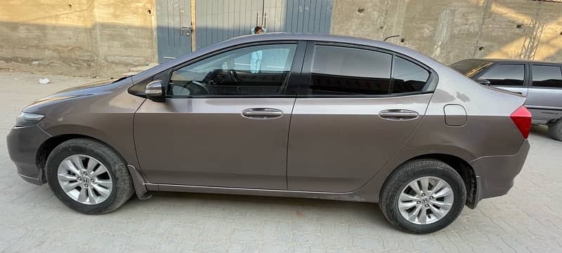 Honda City Aspire 1.5 manual 2016 3