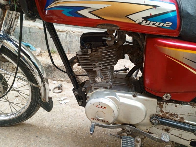 Honda 125 2007 madal he arjant seel karni he 5