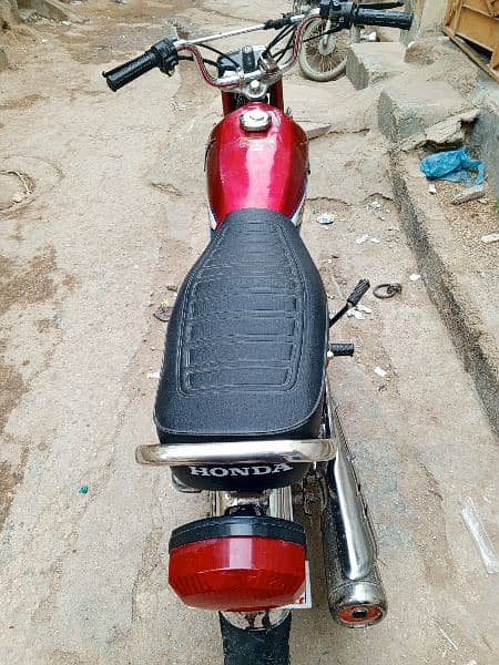 Honda 125 2007 madal he arjant seel karni he 6