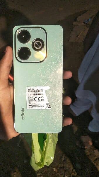 Infinix hote 40 i 1