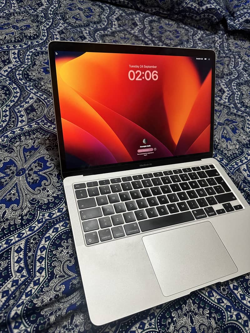 Macbook air m1 8/256 1