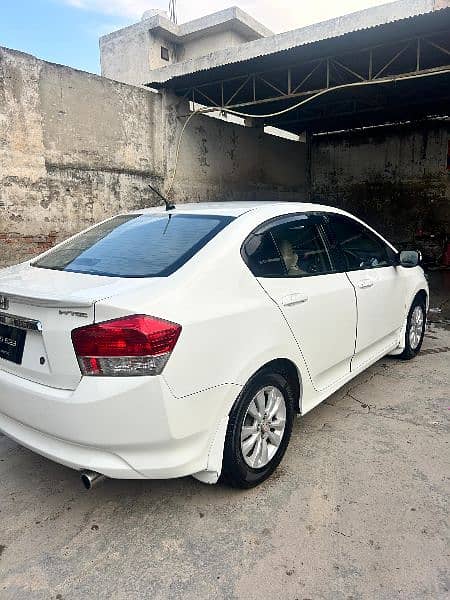 Honda City Aspire 2012 3