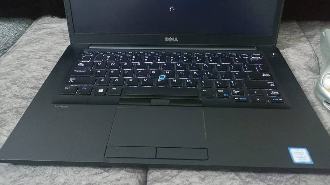 Dell Latitude 7480 Core-i7 7th Gen 8GB 256GB 14" 9