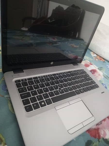 HP Elitebook i5 7th gen Touch screen 6