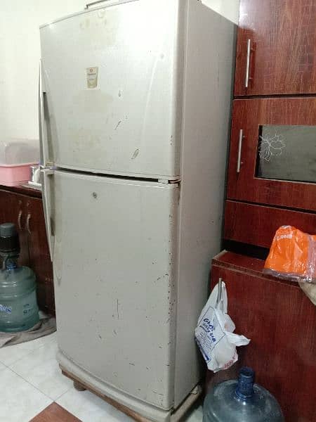 double door fridge in good condition 6