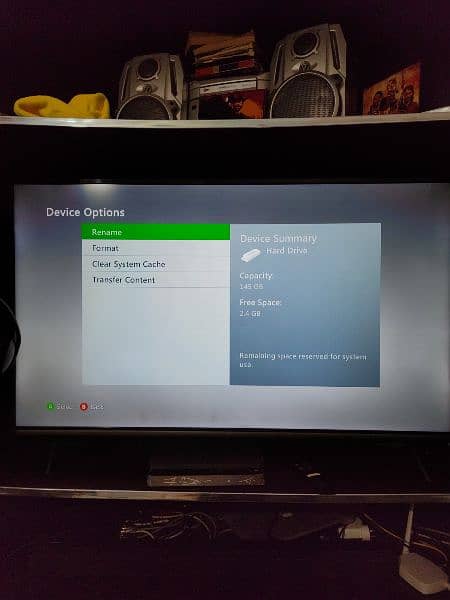 Xbox 360 with one wireless  controller 7